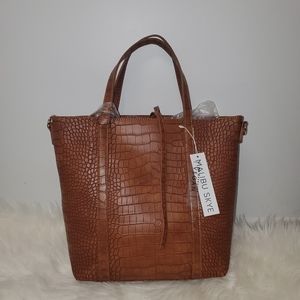 NWT Malibu Skye Vegan Leather Purse